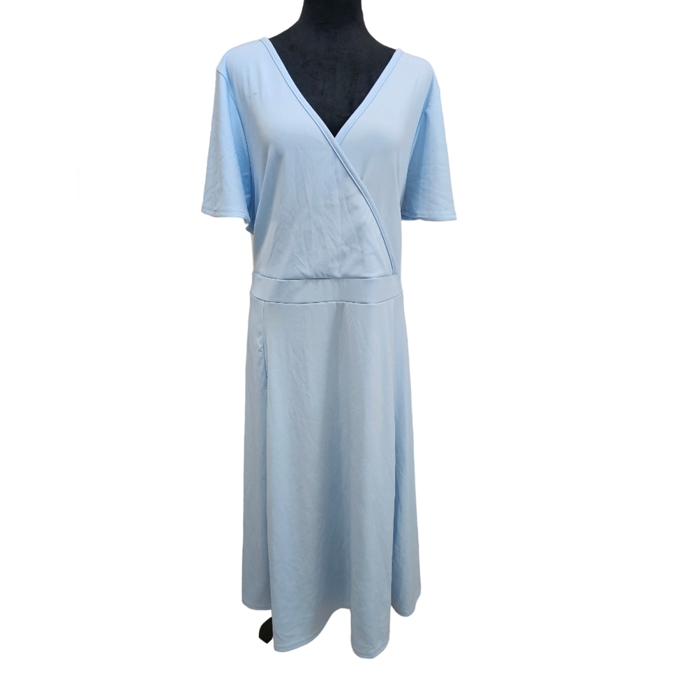 NWOT Light Blue Surplice Top Midi Dress 4XL